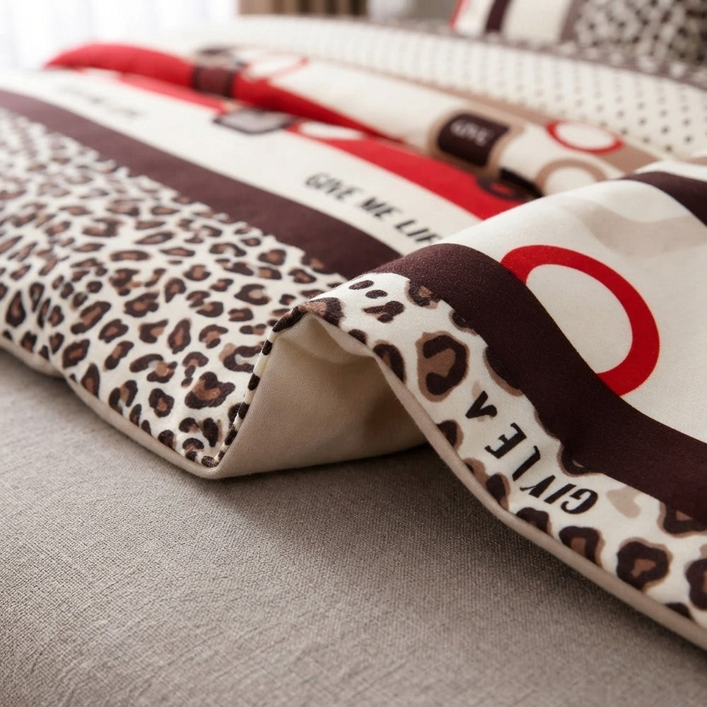 Lenjerie de Pat Premium 4 Piese din Finet – Animal Print, Model H798